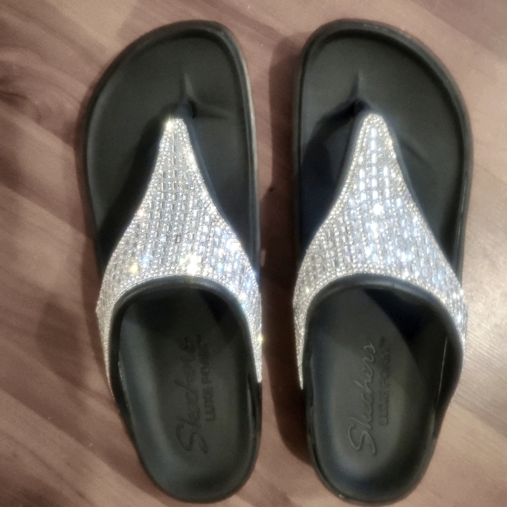 Sketchers rhinestone sandals
